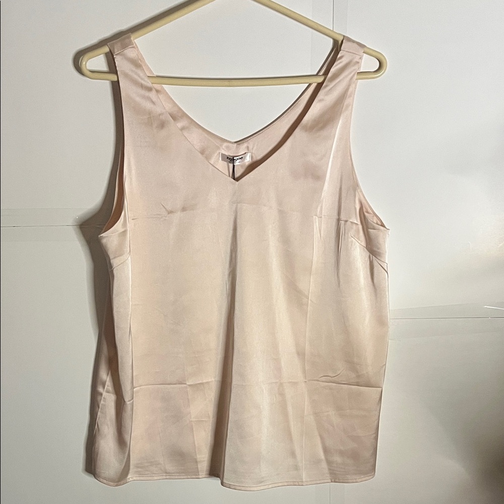 😄Zeagoo satiny tank top blouse V neck large